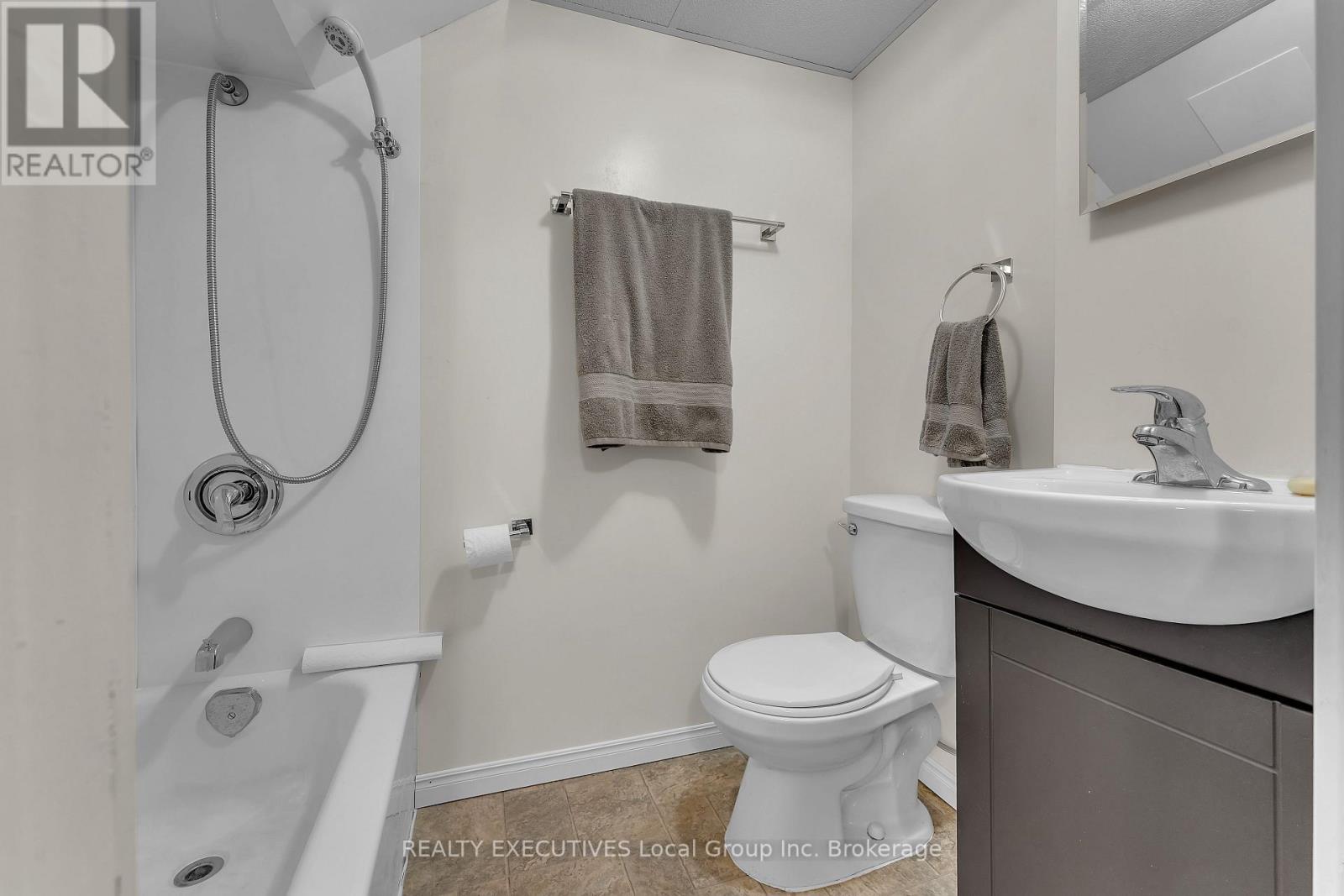 390 Murray Street, North Bay, Ontario  P1B 4G3 - Photo 38 - X13041546