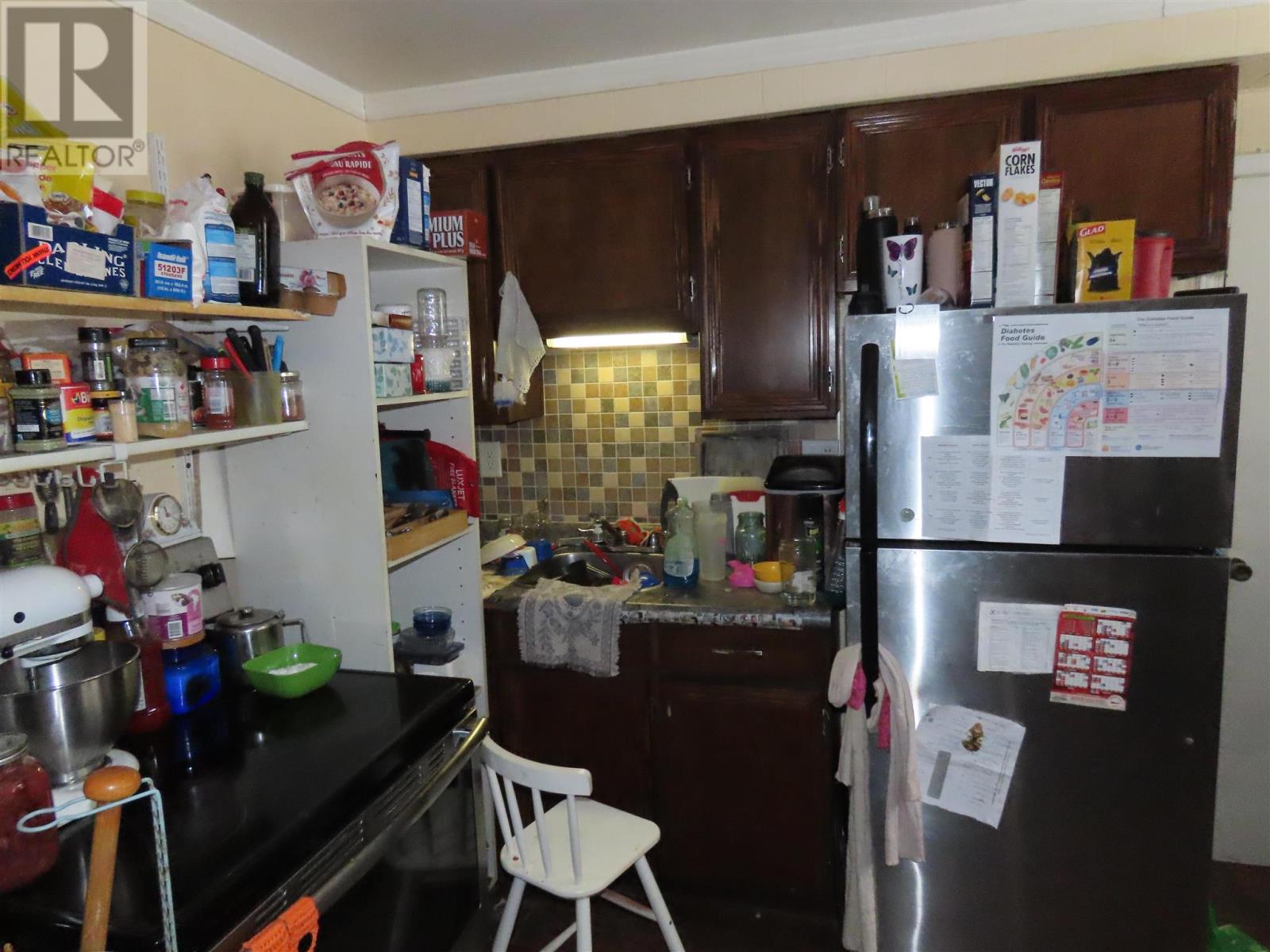 23 St Andrews Ter, Sault Ste Marie, Ontario  P6B 1B2 - Photo 2 - SM260327