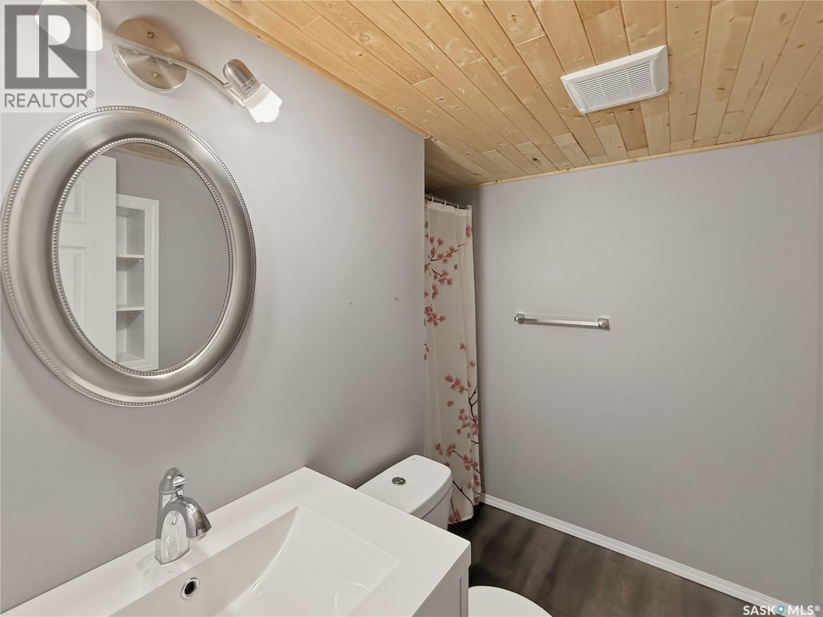 488 3rd Avenue Se, Swift Current, Saskatchewan  S9H 3K8 - Photo 21 - SK033495