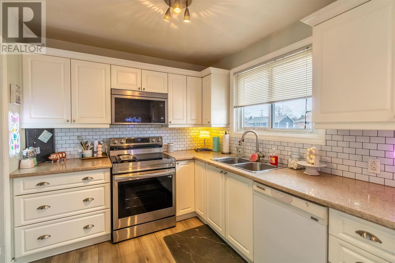 523 Mcnabb St, Sault Ste. Marie, Ontario  P6B 1Z5 - Photo 5 - SM260768