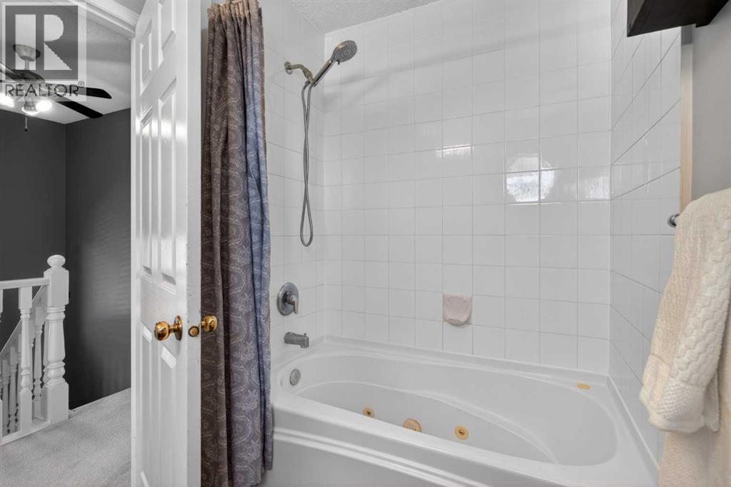 14744 Mt Mckenzie Drive Se, Calgary, Alberta  T2Z 2V1 - Photo 21 - A2303004