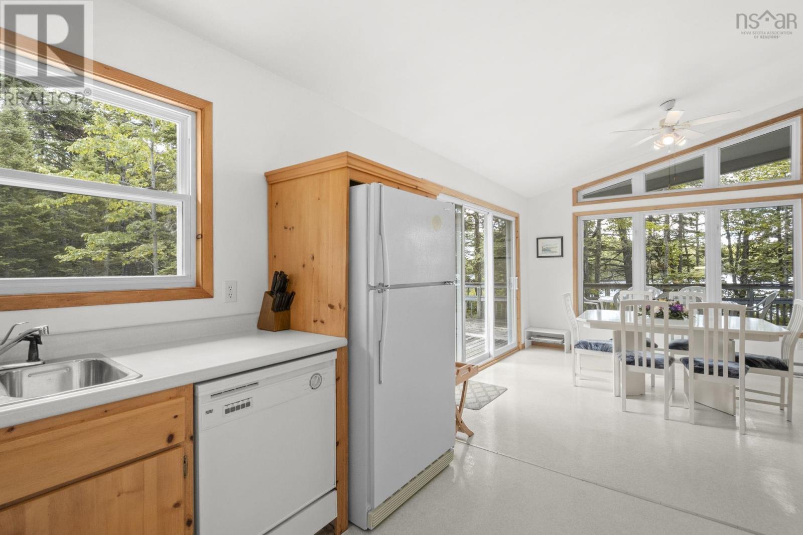 376 Lakefront Drive, Chelsea, Nova Scotia  B4V 7M9 - Photo 14 - 202608533