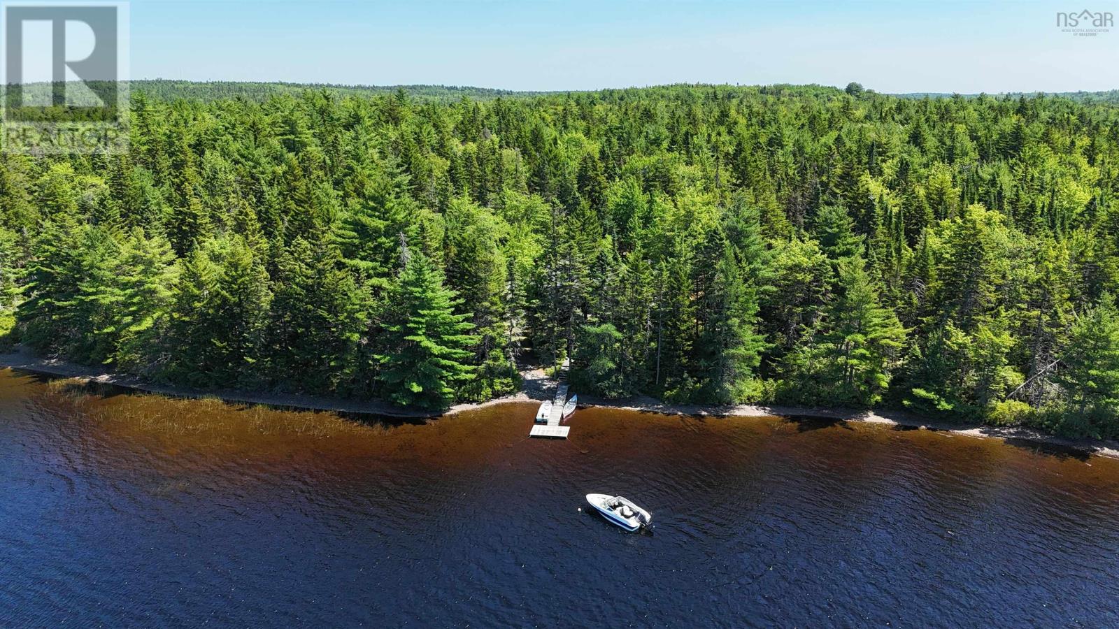 376 Lakefront Drive, Chelsea, Nova Scotia  B4V 7M9 - Photo 2 - 202608533