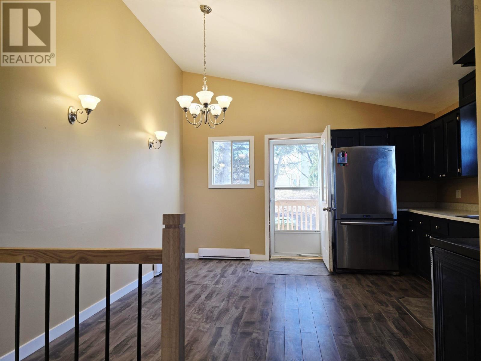 34 Sixth Street, Trenton, Nova Scotia  B0K 1X0 - Photo 6 - 202608537