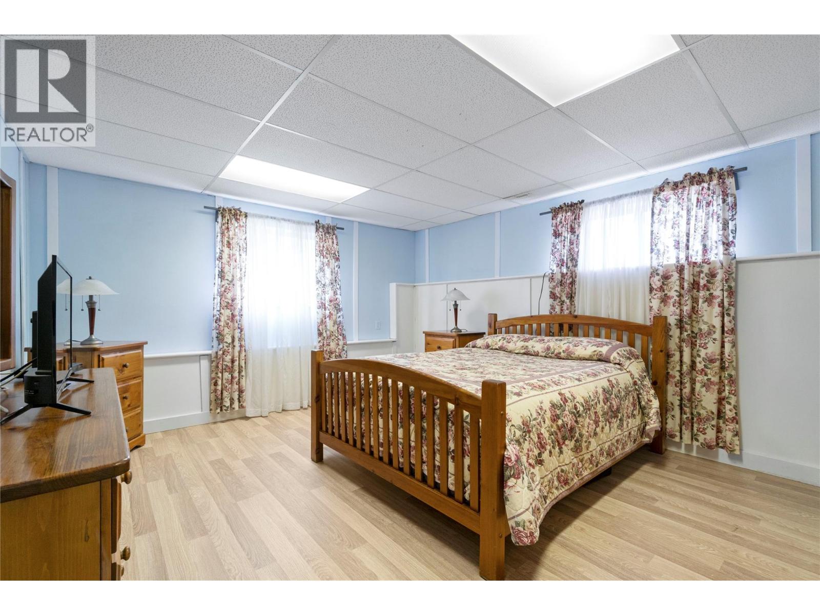 430 20 Street SE, Salmon Arm, British Columbia  V1E 1J4 - Photo 40 - 10376552