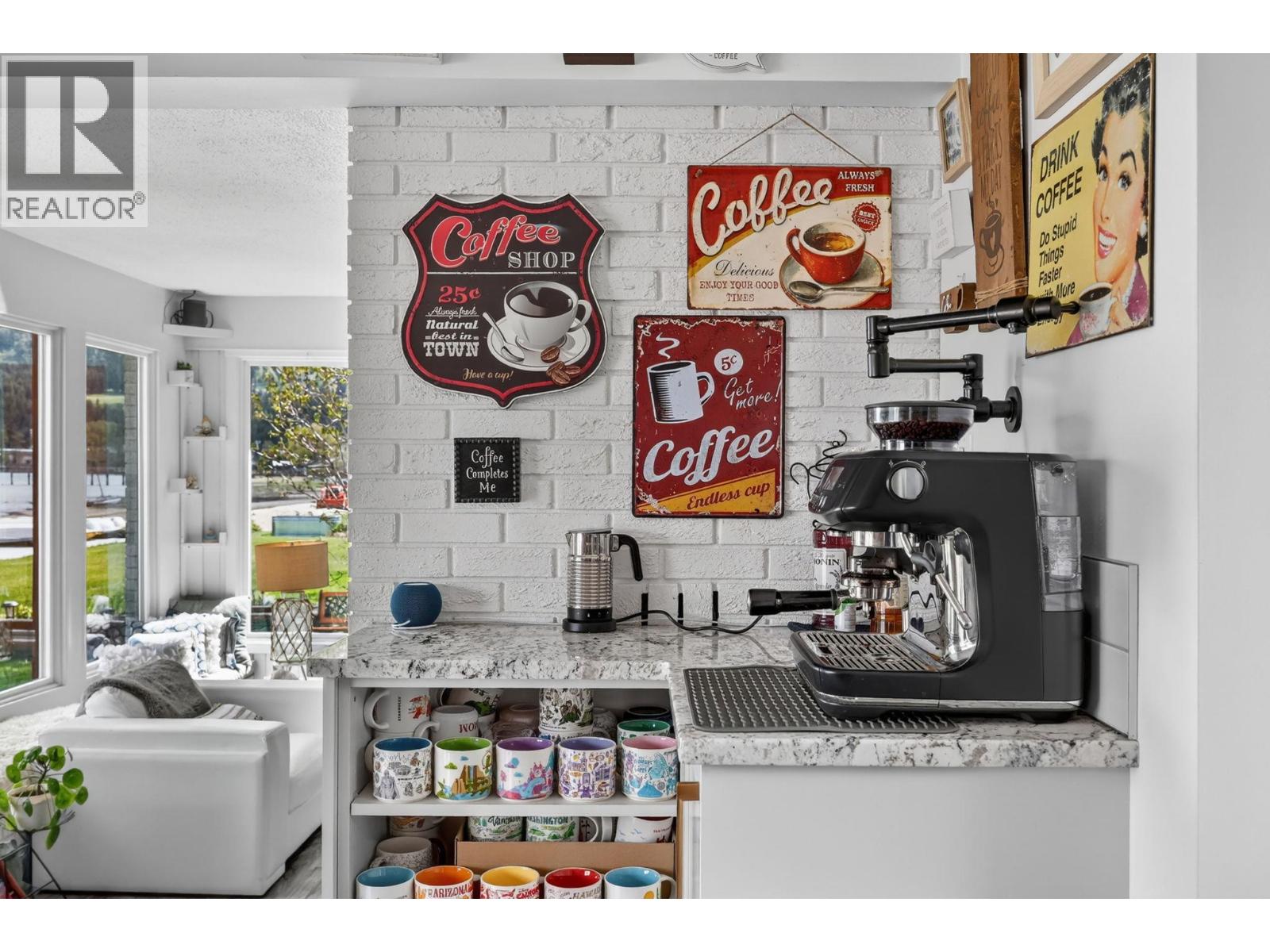 4581 75 Avenue NE, Salmon Arm, British Columbia  V0E 1K0 - Photo 24 - 10384757