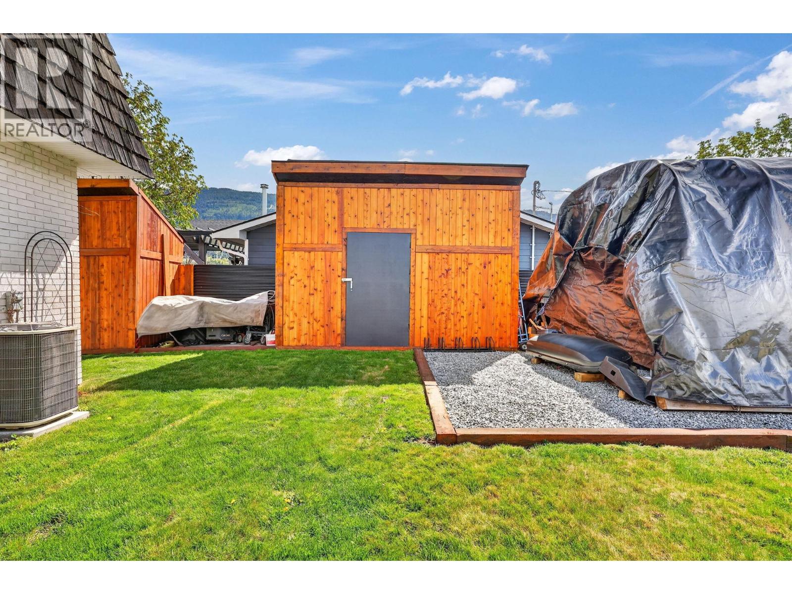 4581 75 Avenue NE, Salmon Arm, British Columbia  V0E 1K0 - Photo 65 - 10384757