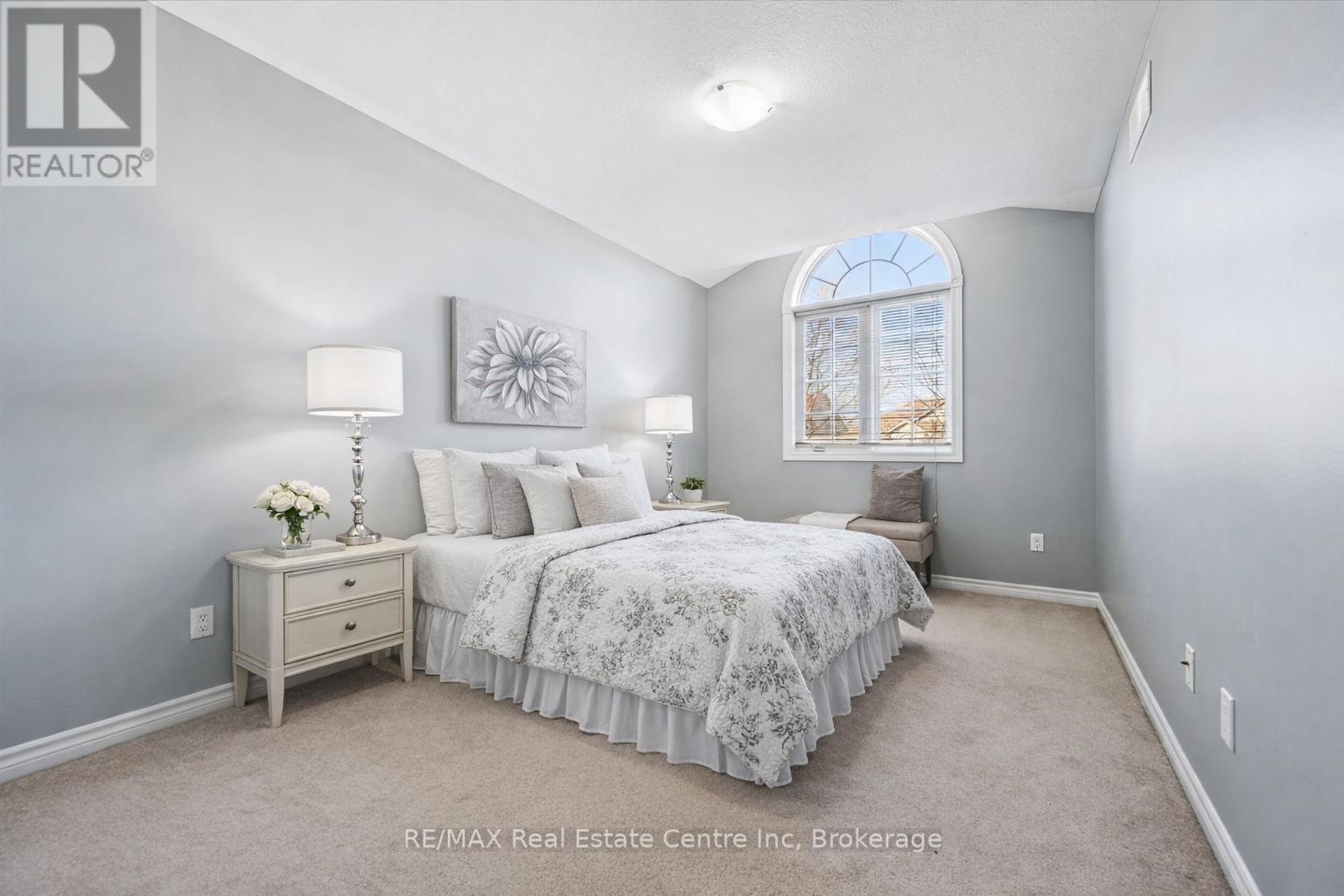 30 Vipond Street, Guelph, Ontario  N1E 0G9 - Photo 11 - X13041274