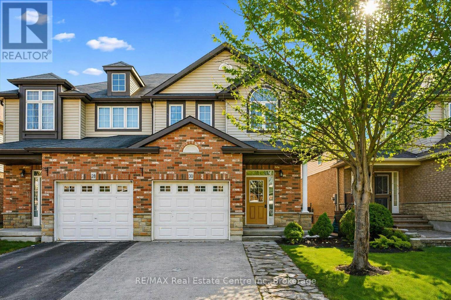 30 Vipond Street, Guelph, Ontario  N1E 0G9 - Photo 2 - X13041274