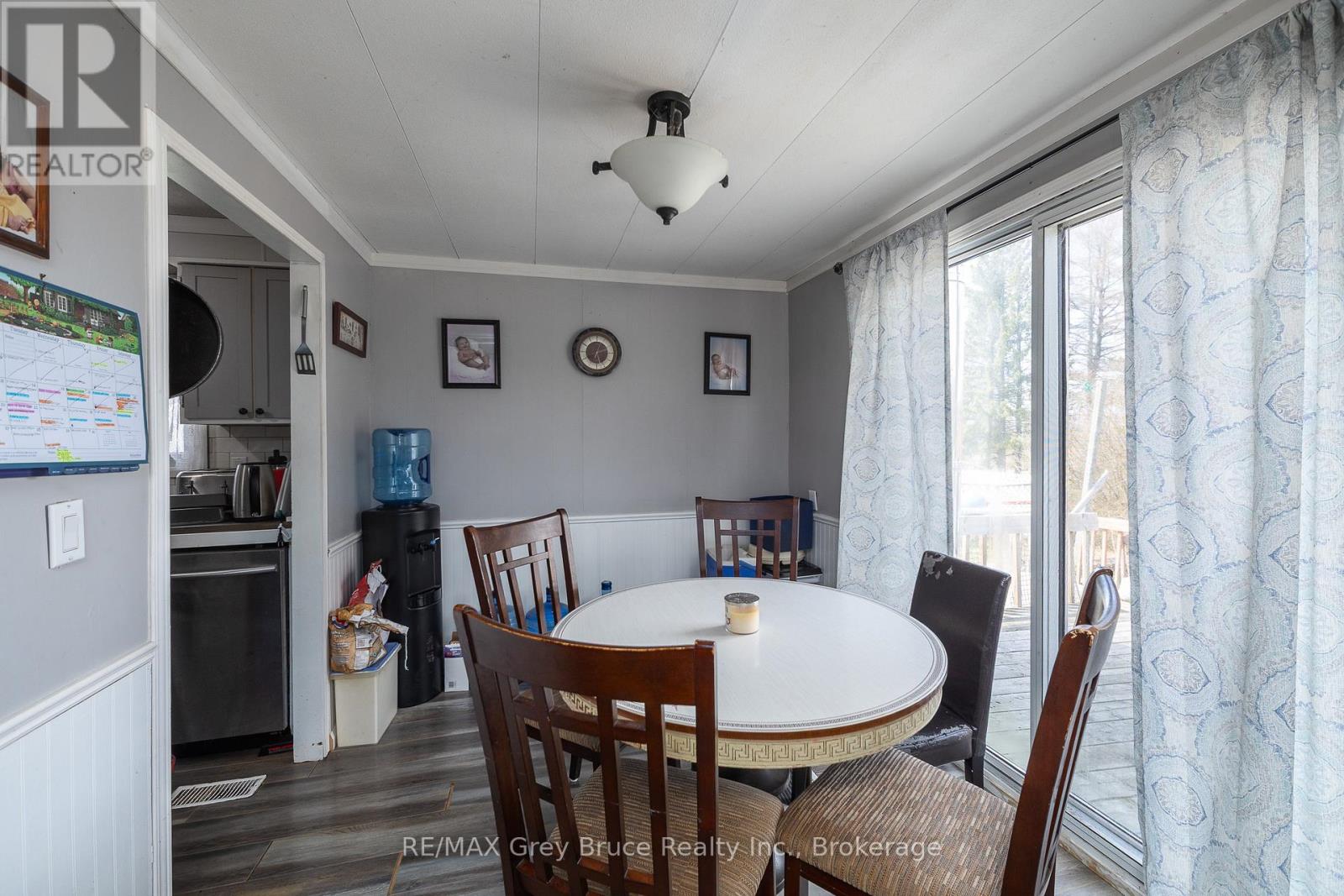 9 Hector Street, South Bruce Peninsula, Ontario  N0H 2T0 - Photo 13 - X13041550