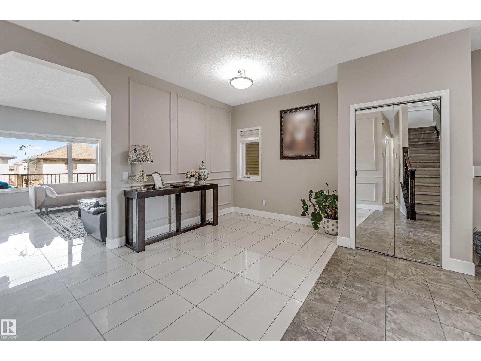 5156 2 Av Sw, Edmonton, Alberta  T6X 0R4 - Photo 12 - E4484039