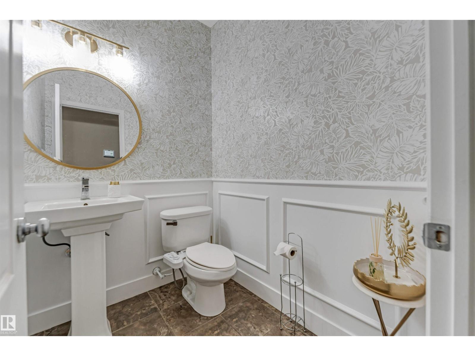 5156 2 Av Sw, Edmonton, Alberta  T6X 0R4 - Photo 15 - E4484039