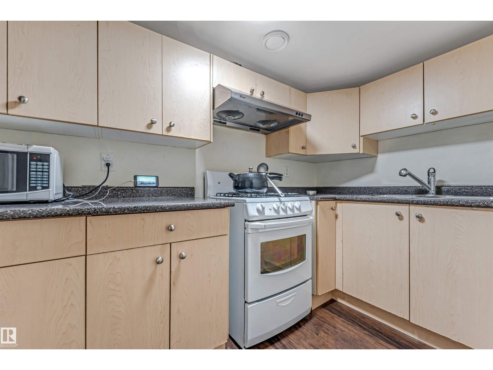 5156 2 Av Sw, Edmonton, Alberta  T6X 0R4 - Photo 45 - E4484039