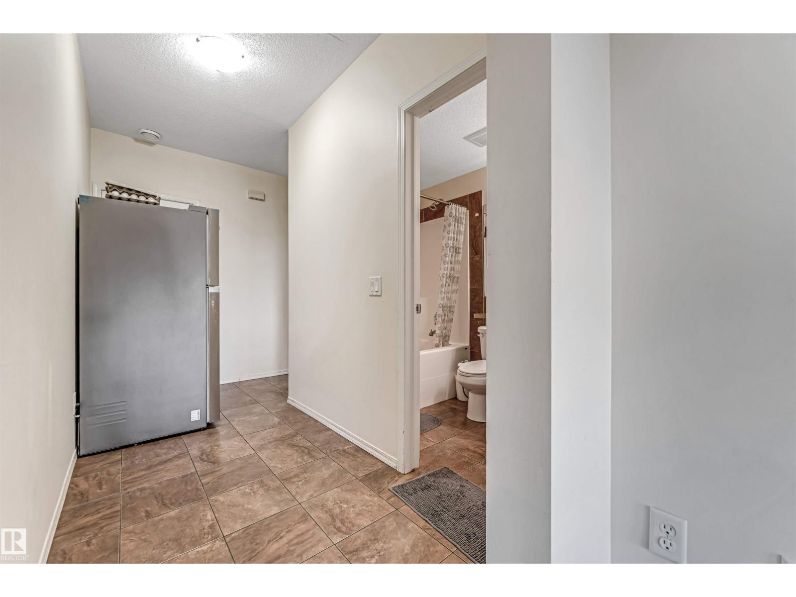 5156 2 Av Sw, Edmonton, Alberta  T6X 0R4 - Photo 46 - E4484039