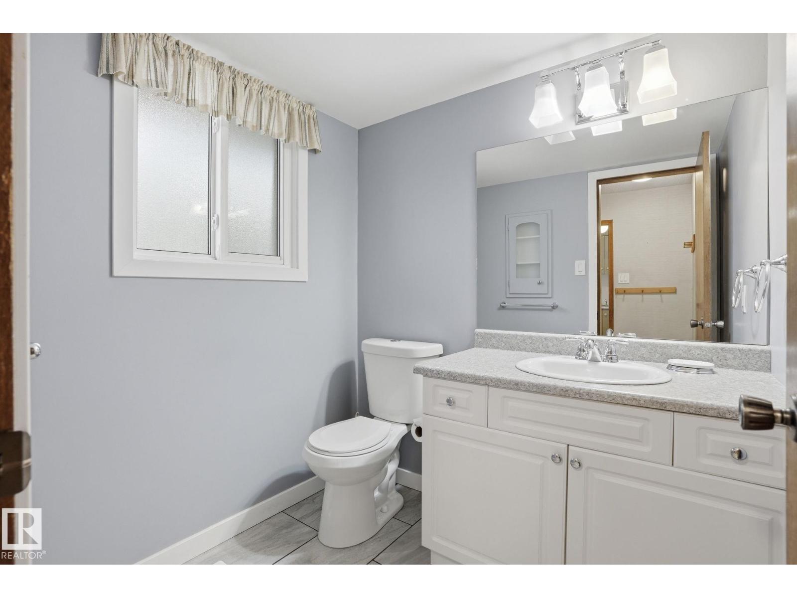 14848 64 Av Nw, Edmonton, Alberta  T6H 4Y4 - Photo 17 - E4484042