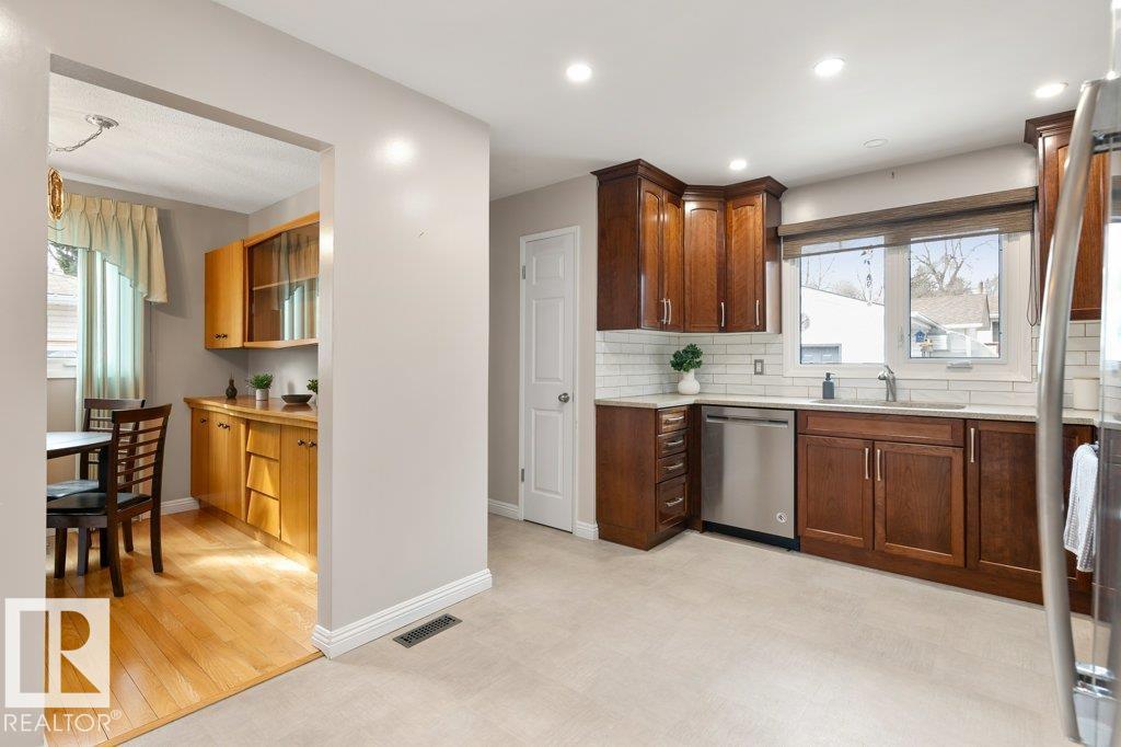 33 Fenwick Cr, St. Albert, Alberta  T8N 1W5 - Photo 11 - E4484043