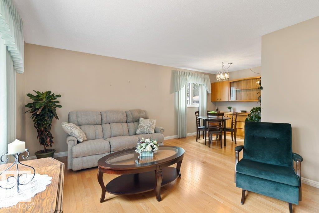 33 Fenwick Cr, St. Albert, Alberta  T8N 1W5 - Photo 4 - E4484043