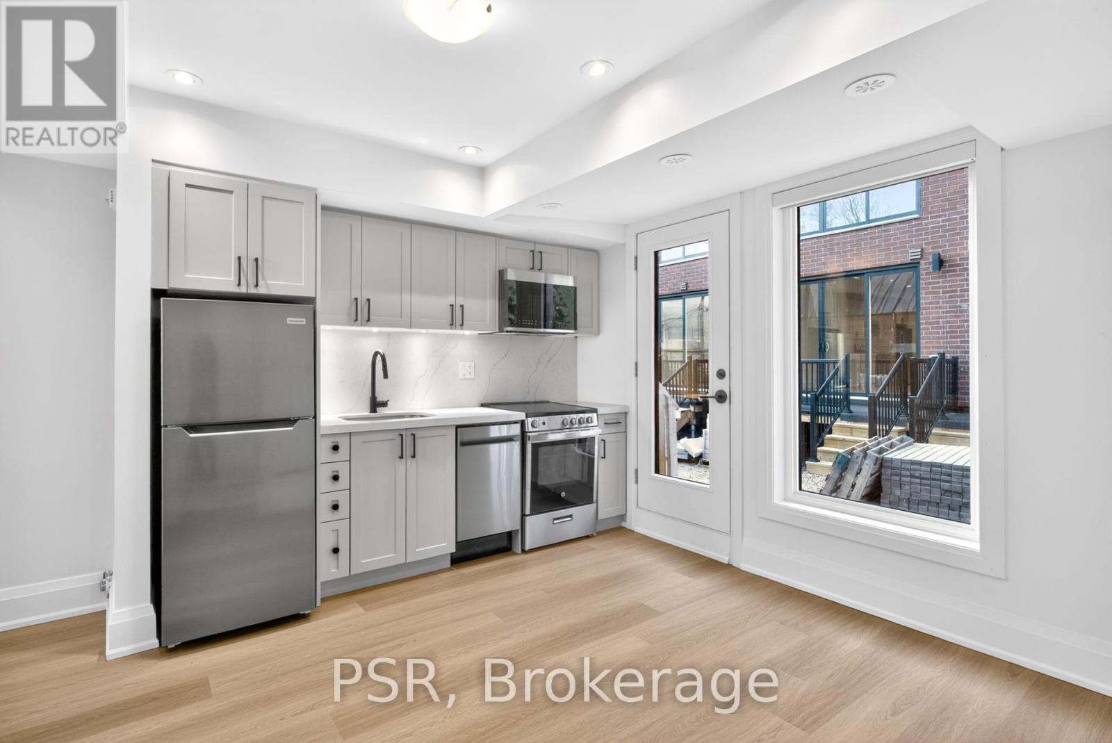 E - 57 Harriet Street, Toronto, Ontario  M4L 2G1 - Photo 5 - E13041220