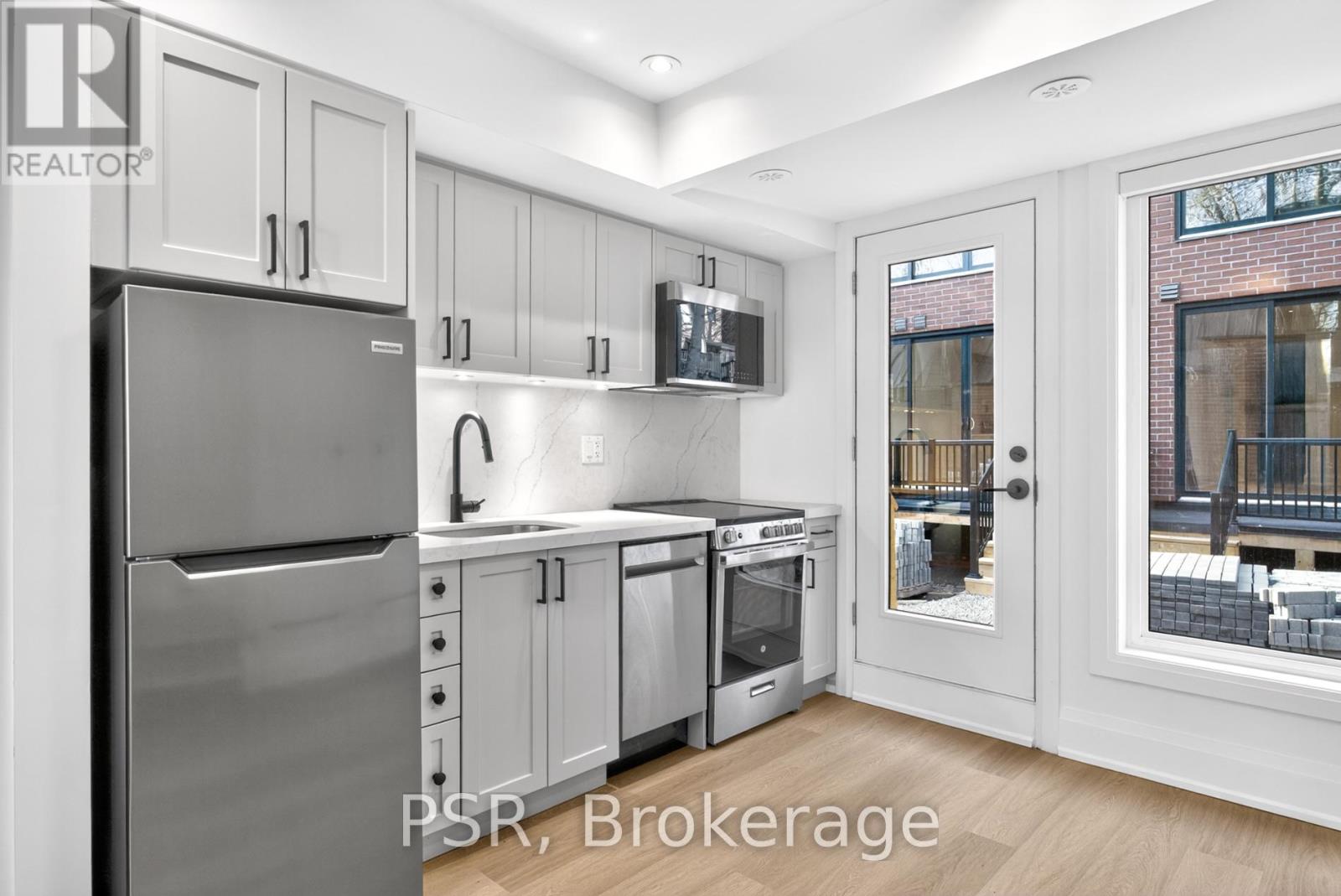 E - 57 Harriet Street, Toronto, Ontario  M4L 2G1 - Photo 6 - E13041220