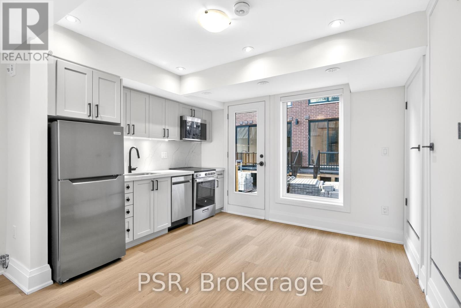 E - 57 Harriet Street, Toronto, Ontario  M4L 2G1 - Photo 7 - E13041220