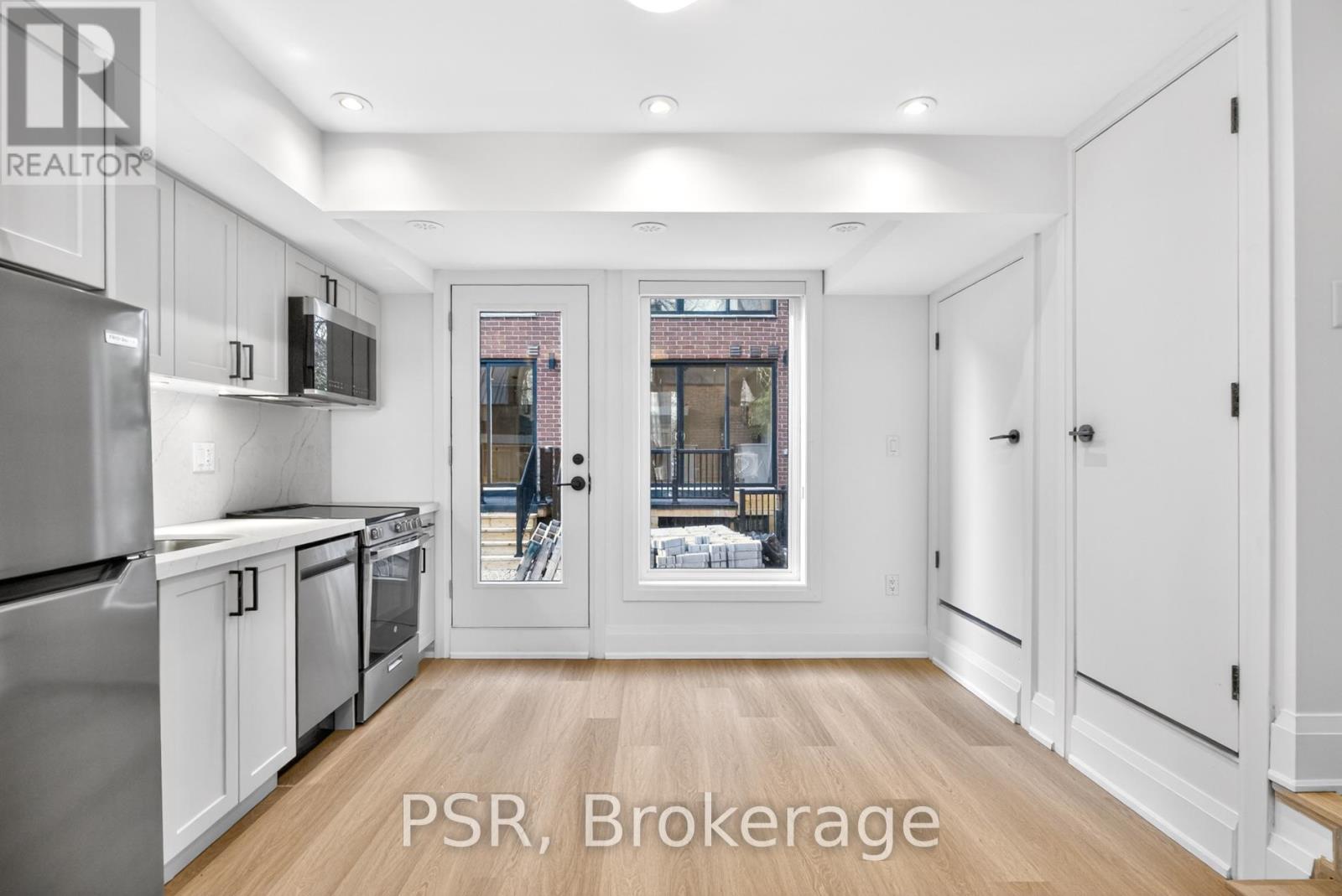 E - 57 Harriet Street, Toronto, Ontario  M4L 2G1 - Photo 8 - E13041220