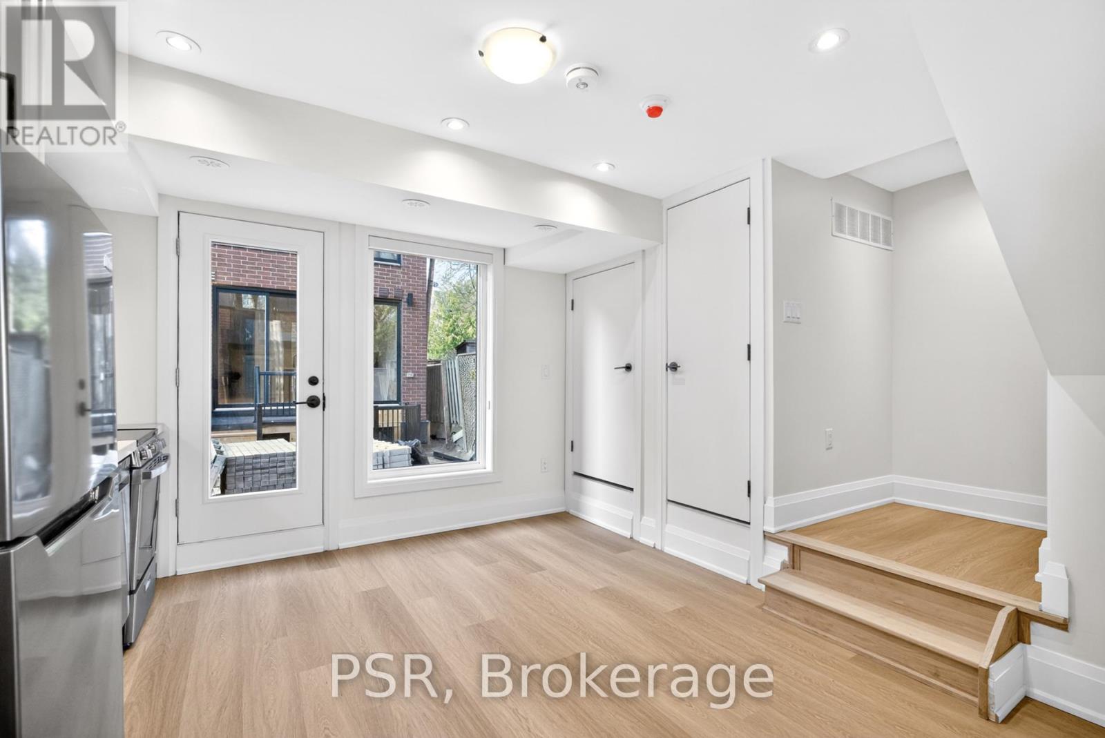 E - 57 Harriet Street, Toronto, Ontario  M4L 2G1 - Photo 9 - E13041220