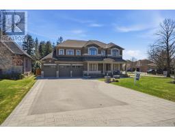 33 NORTH STREET, Whitby, Ontario