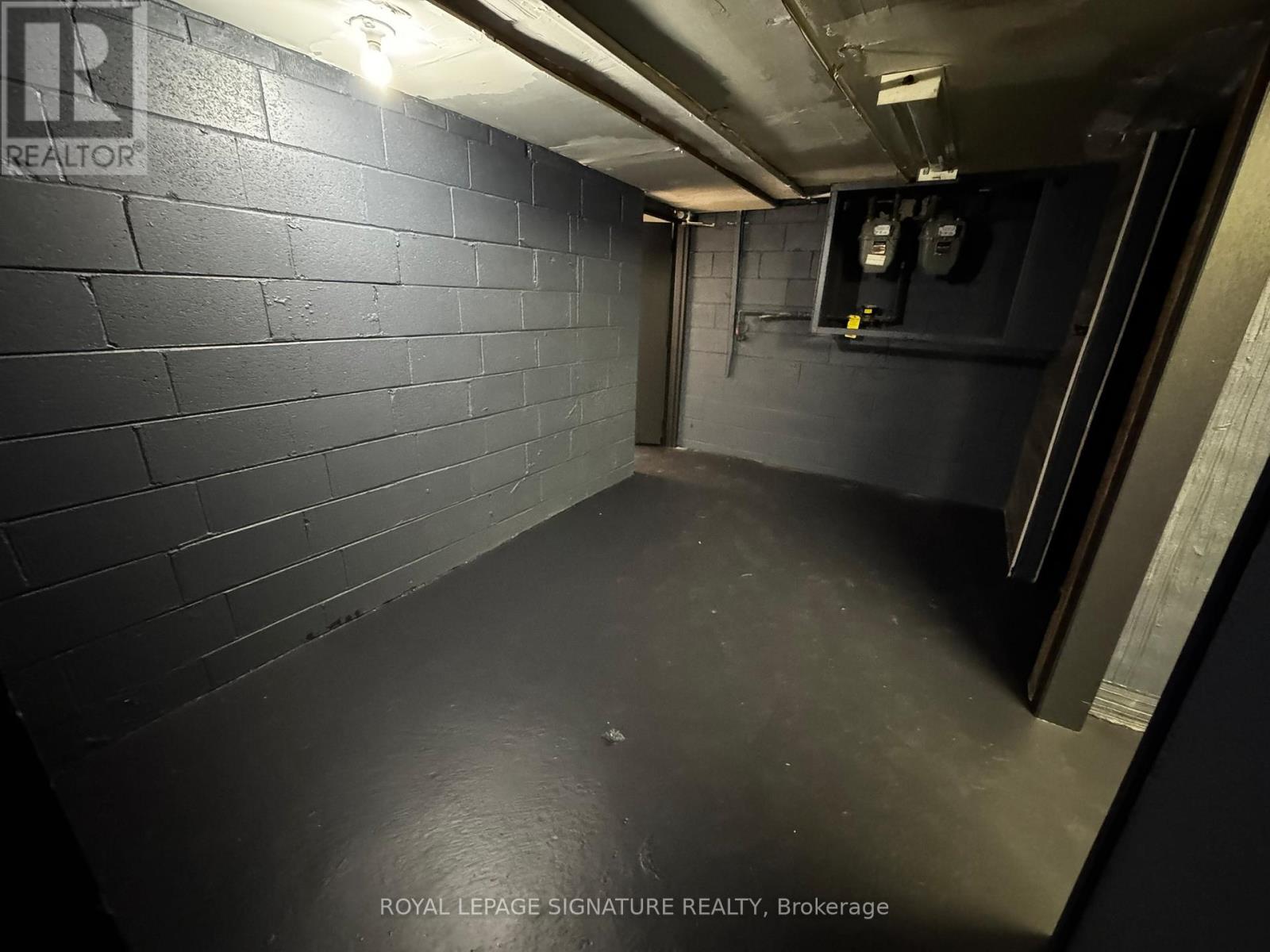 C - 1237 Woodbine Avenue, Toronto, Ontario  M4C 4E5 - Photo 8 - E13041538