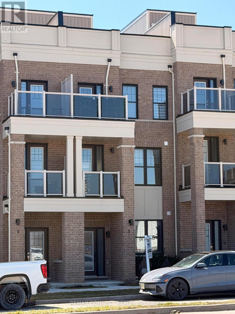 3 PRINCE WILLIAM BOULEVARD, Clarington, Ontario