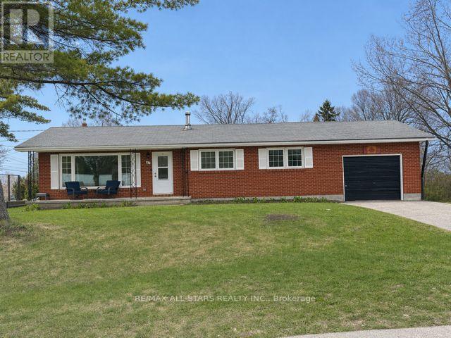 49 Kennedy Drive, Kawartha Lakes, Ontario  K0M 1N0 - Photo 2 - X12896206