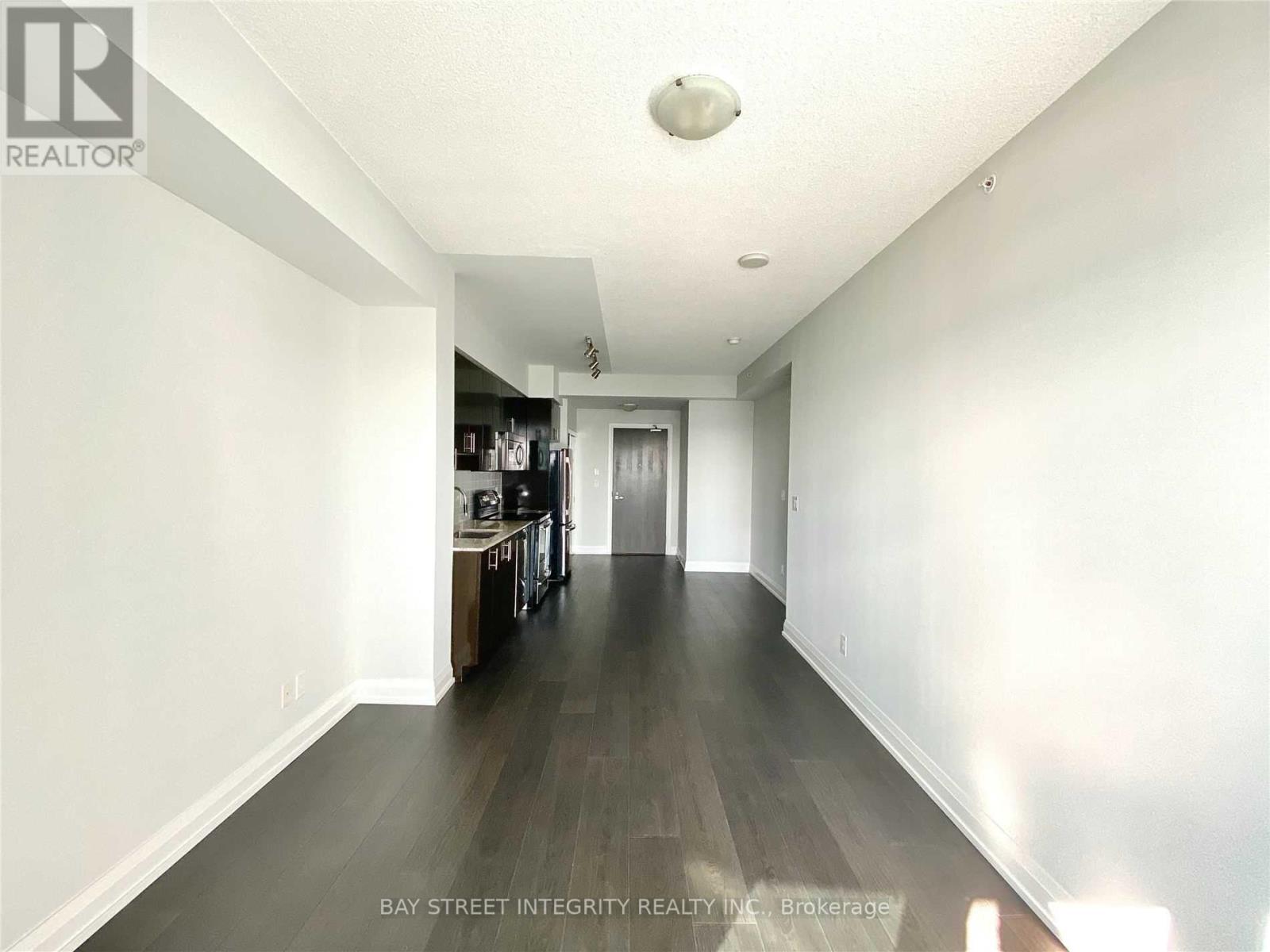 2010 - 7171 Yonge Street, Markham, Ontario  L3T 0C5 - Photo 9 - N13041236