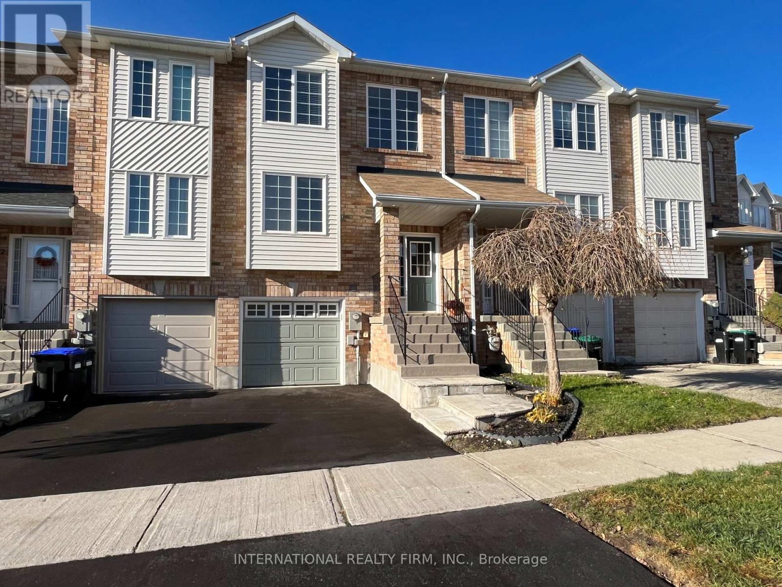 44 NATALE COURT, Bradford West Gwillimbury, Ontario