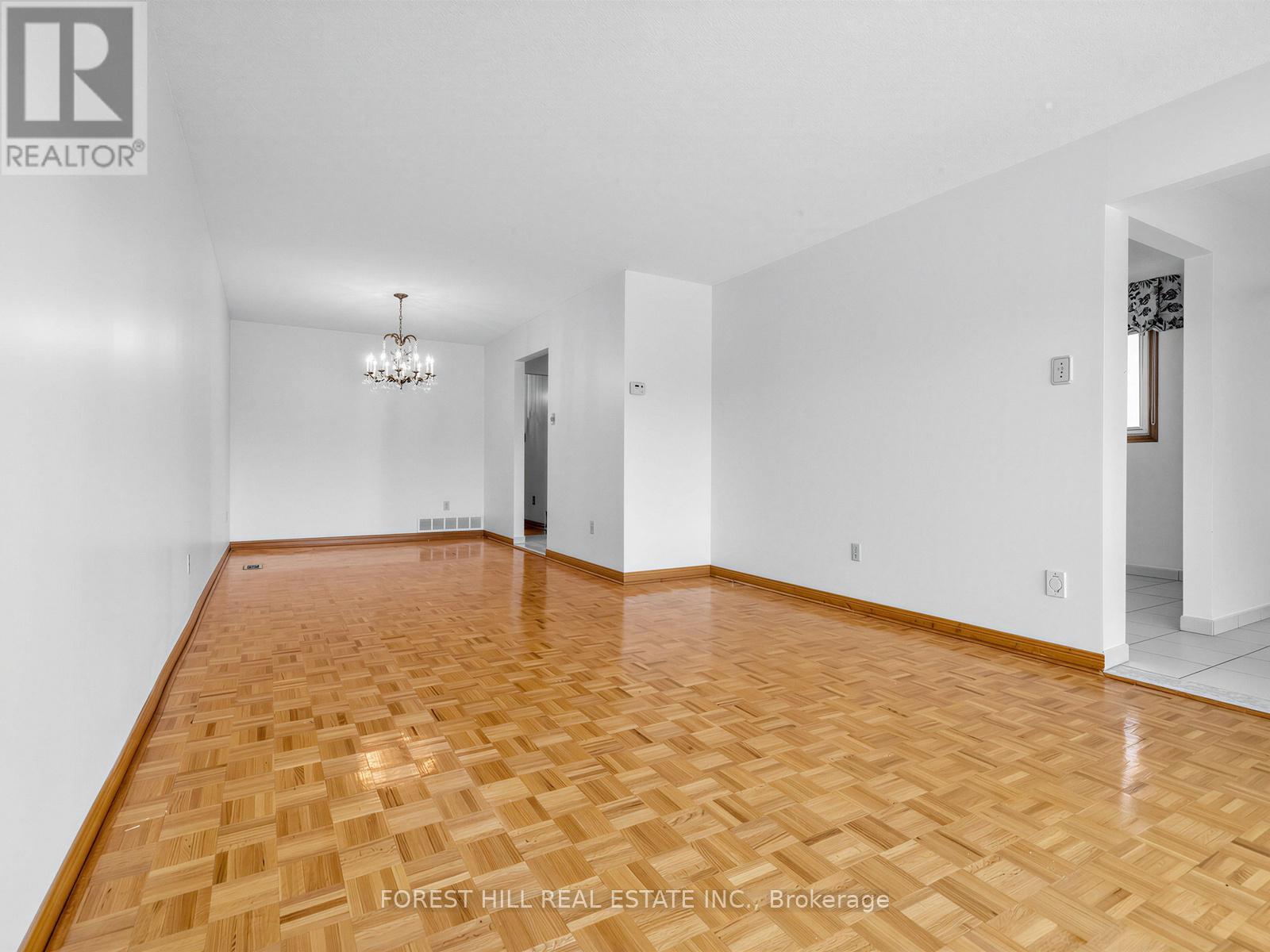 10 Boyne Highland Crescent, Vaughan, Ontario  L4K 1K4 - Photo 13 - N13041310