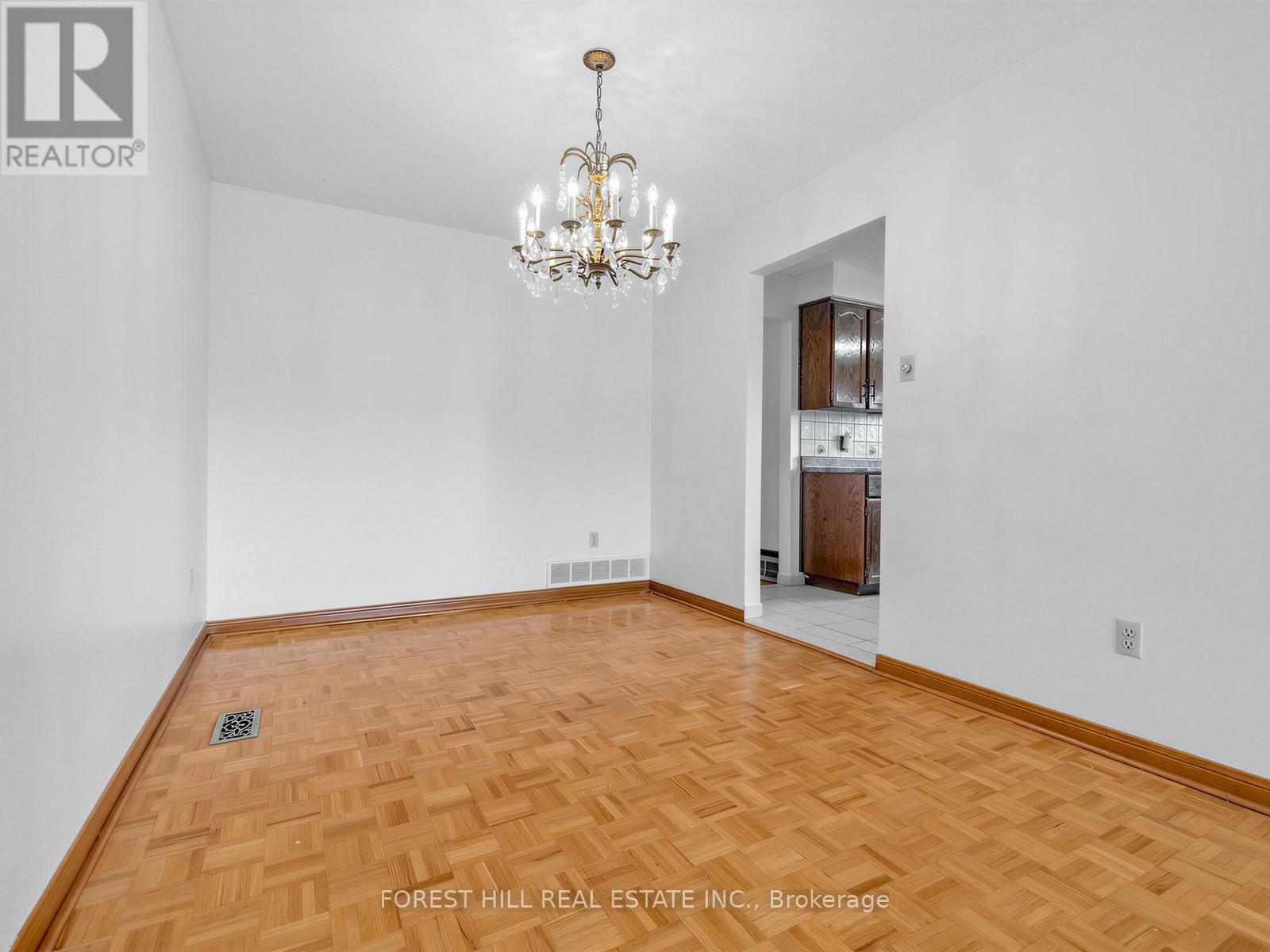 10 Boyne Highland Crescent, Vaughan, Ontario  L4K 1K4 - Photo 14 - N13041310