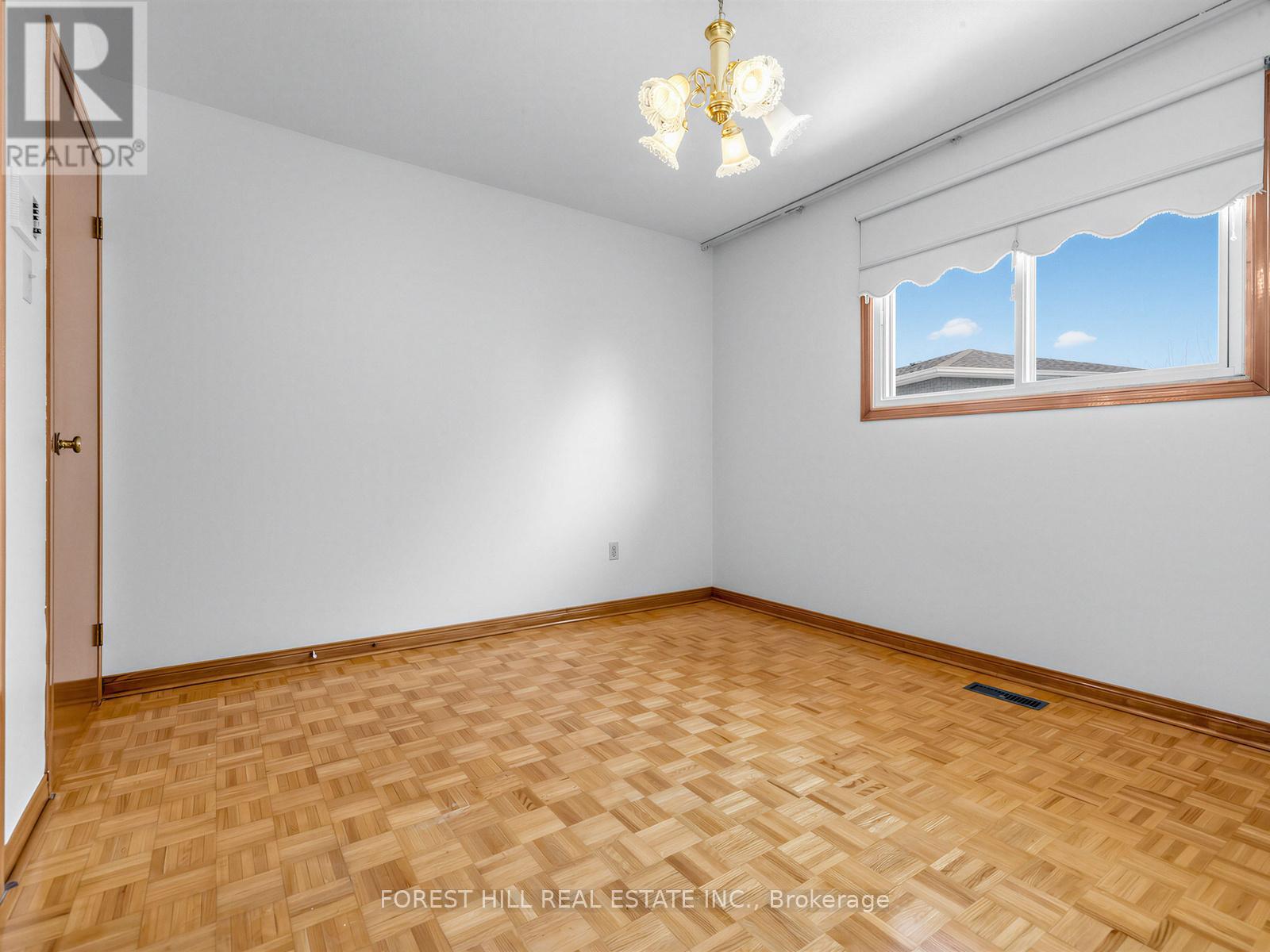 10 Boyne Highland Crescent, Vaughan, Ontario  L4K 1K4 - Photo 17 - N13041310