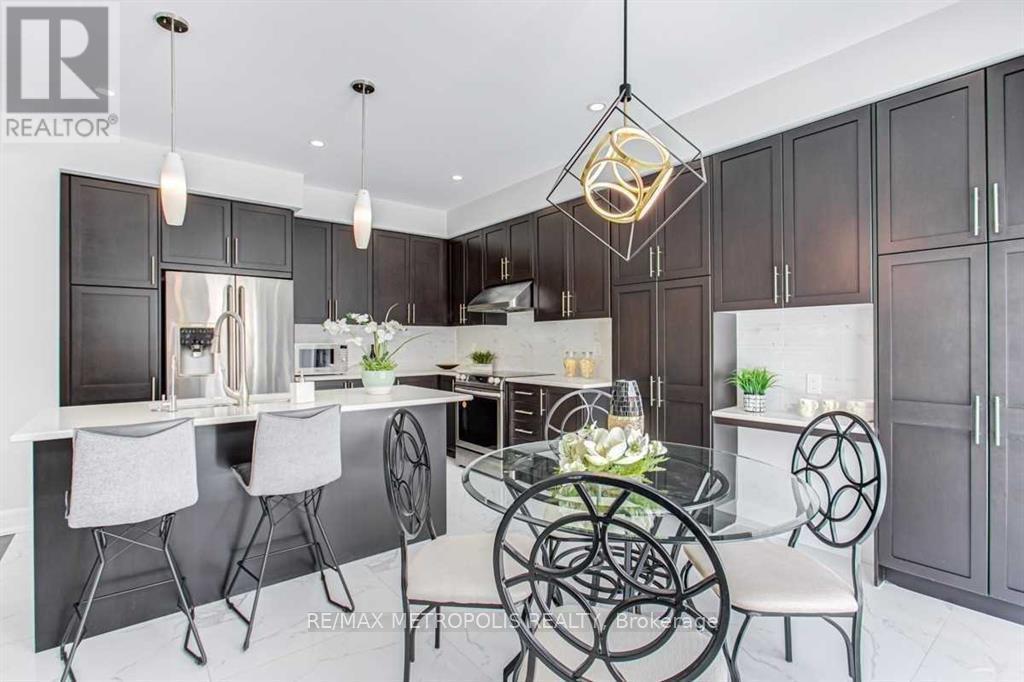 21 Corduroy Road, Markham, Ontario  L6C 0N7 - Photo 13 - N13041344