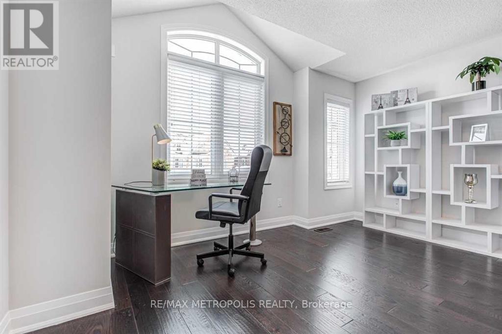 21 Corduroy Road, Markham, Ontario  L6C 0N7 - Photo 14 - N13041344