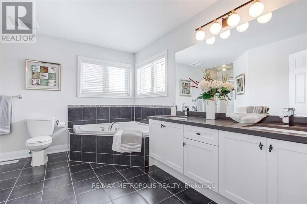 21 Corduroy Road, Markham, Ontario  L6C 0N7 - Photo 16 - N13041344