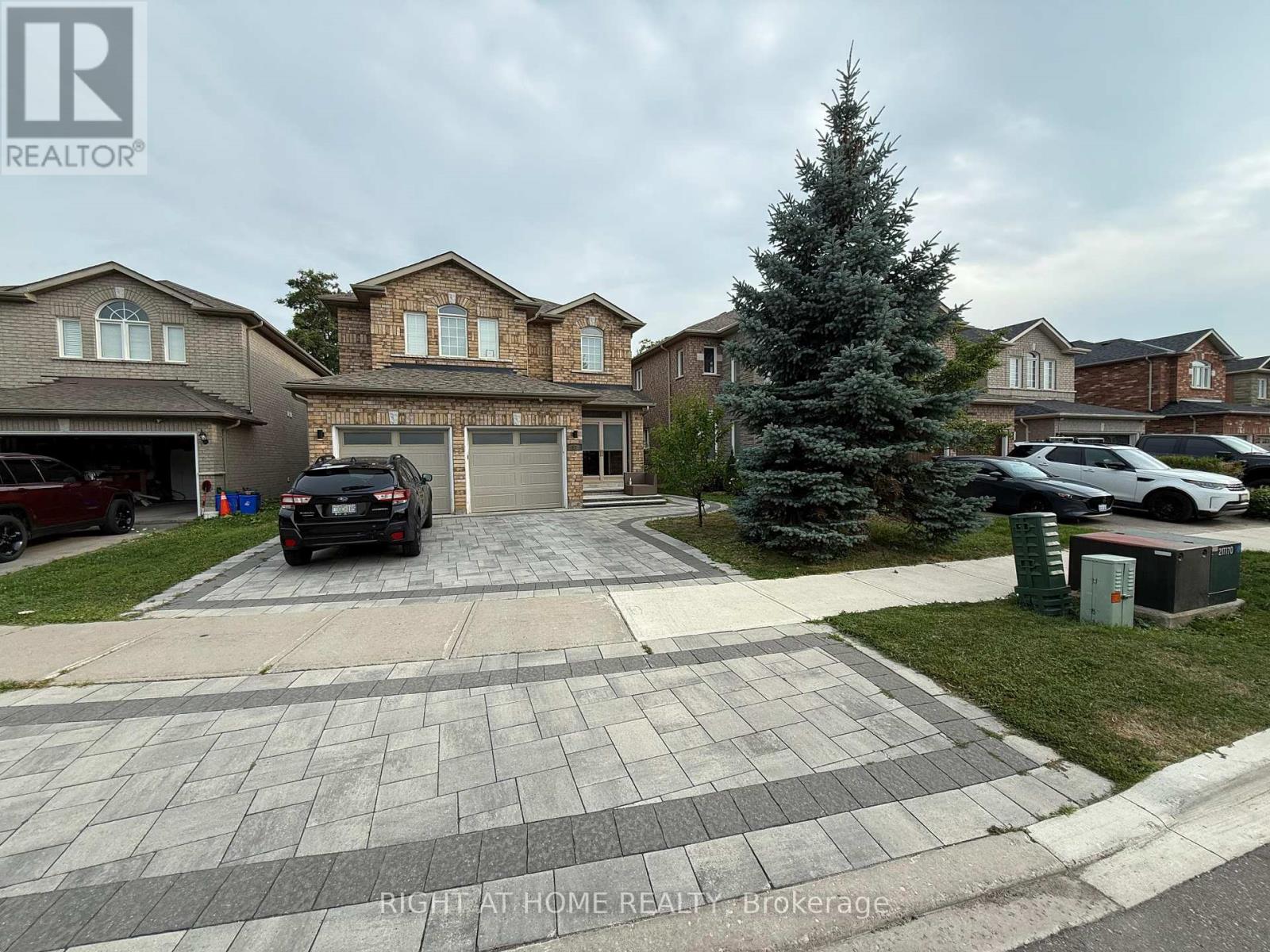 57 BAYSWATER AVENUE, Richmond Hill, Ontario