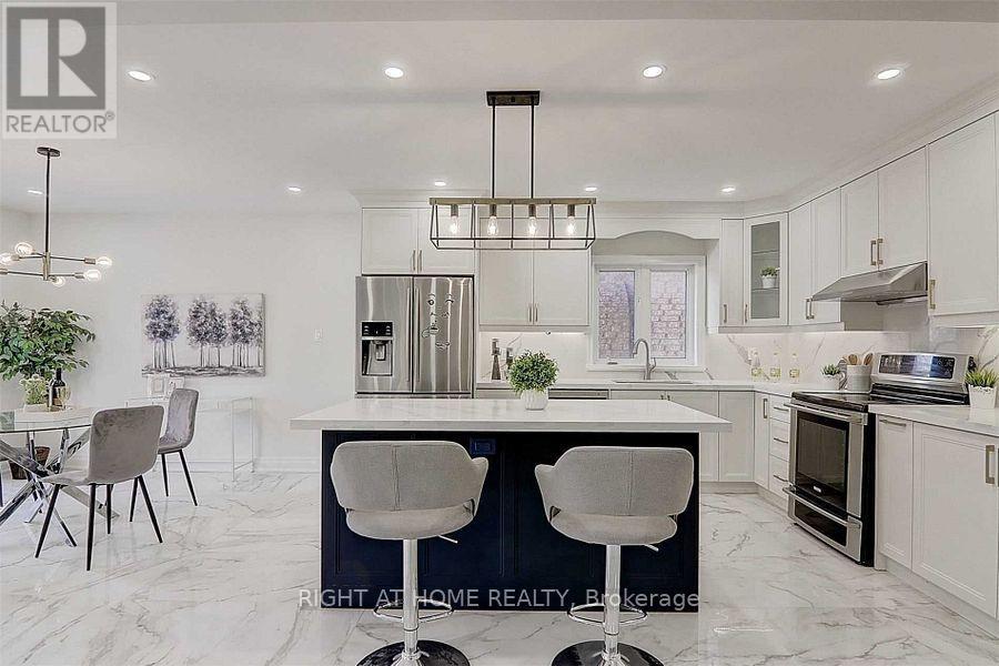 57 Bayswater Avenue, Richmond Hill, Ontario  L4E 4E6 - Photo 11 - N13041456