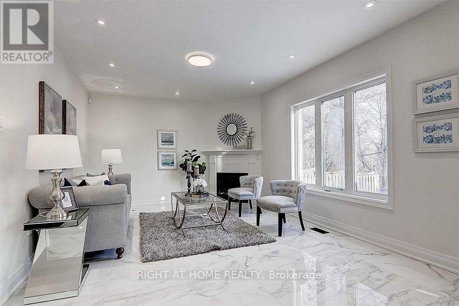 57 Bayswater Avenue, Richmond Hill, Ontario  L4E 4E6 - Photo 16 - N13041456