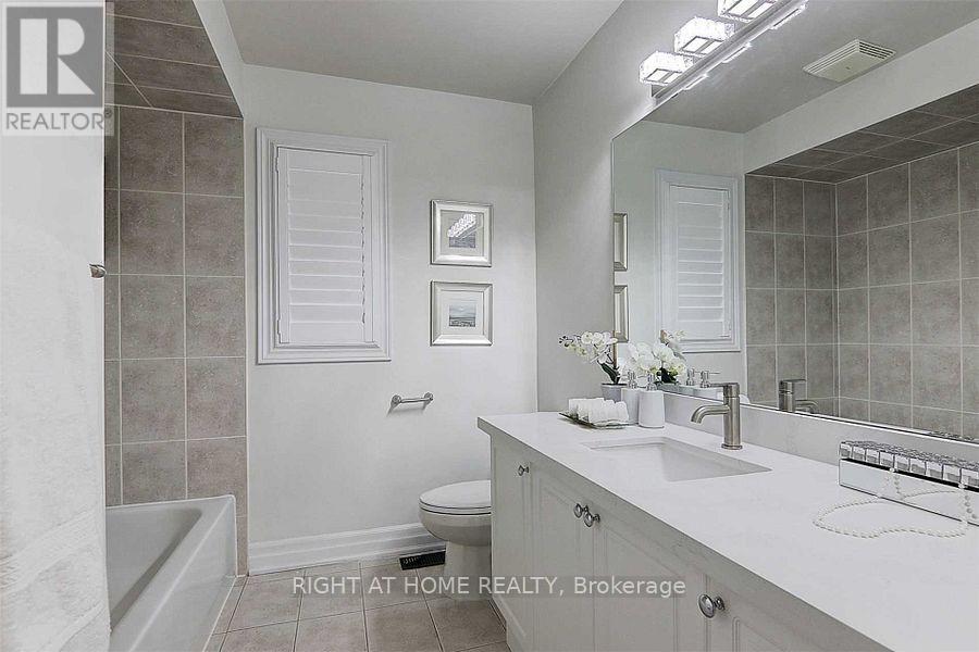 57 Bayswater Avenue, Richmond Hill, Ontario  L4E 4E6 - Photo 26 - N13041456