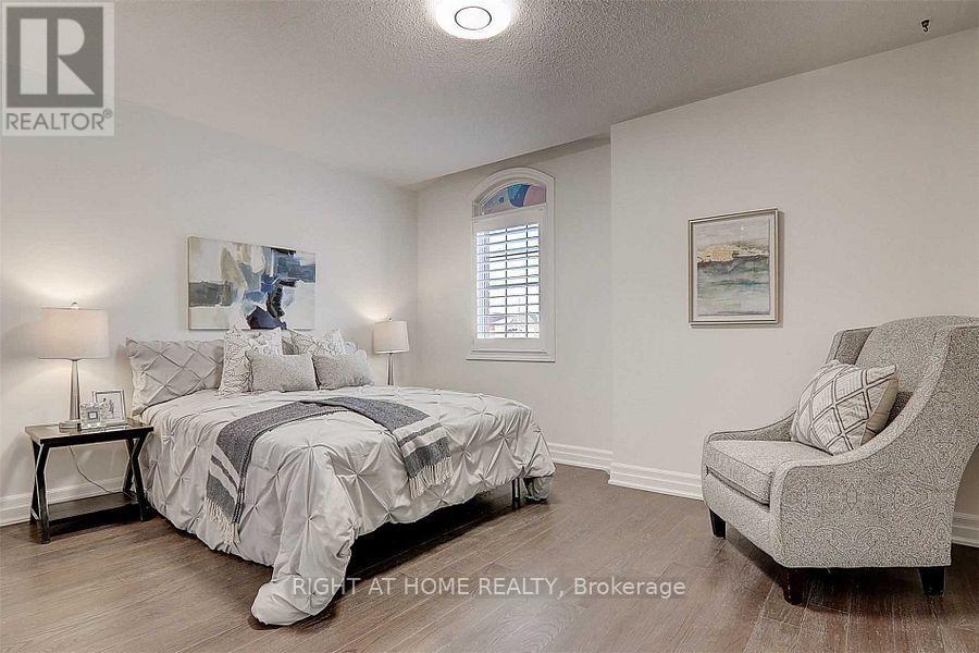 57 Bayswater Avenue, Richmond Hill, Ontario  L4E 4E6 - Photo 29 - N13041456