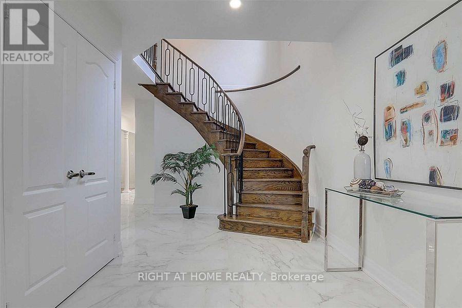 57 Bayswater Avenue, Richmond Hill, Ontario  L4E 4E6 - Photo 3 - N13041456