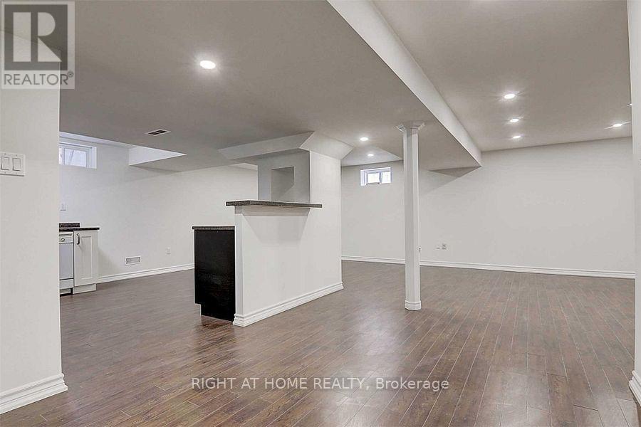 57 Bayswater Avenue, Richmond Hill, Ontario  L4E 4E6 - Photo 32 - N13041456