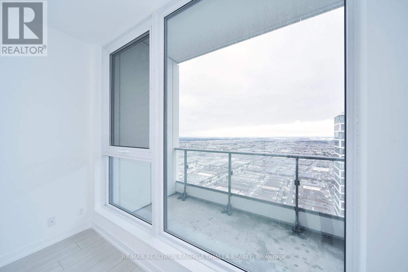 5312 - 5 Buttermill Avenue, Vaughan, Ontario  L4L 9J8 - Photo 28 - N13041488