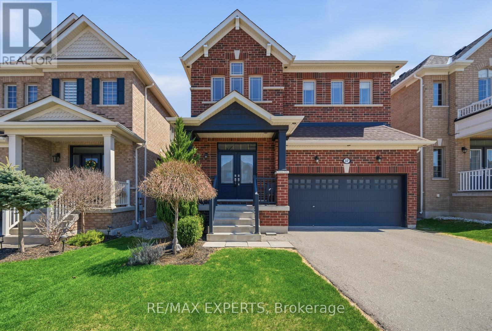 37 SCHWALM CRESCENT, new tecumseth (tottenham), Ontario