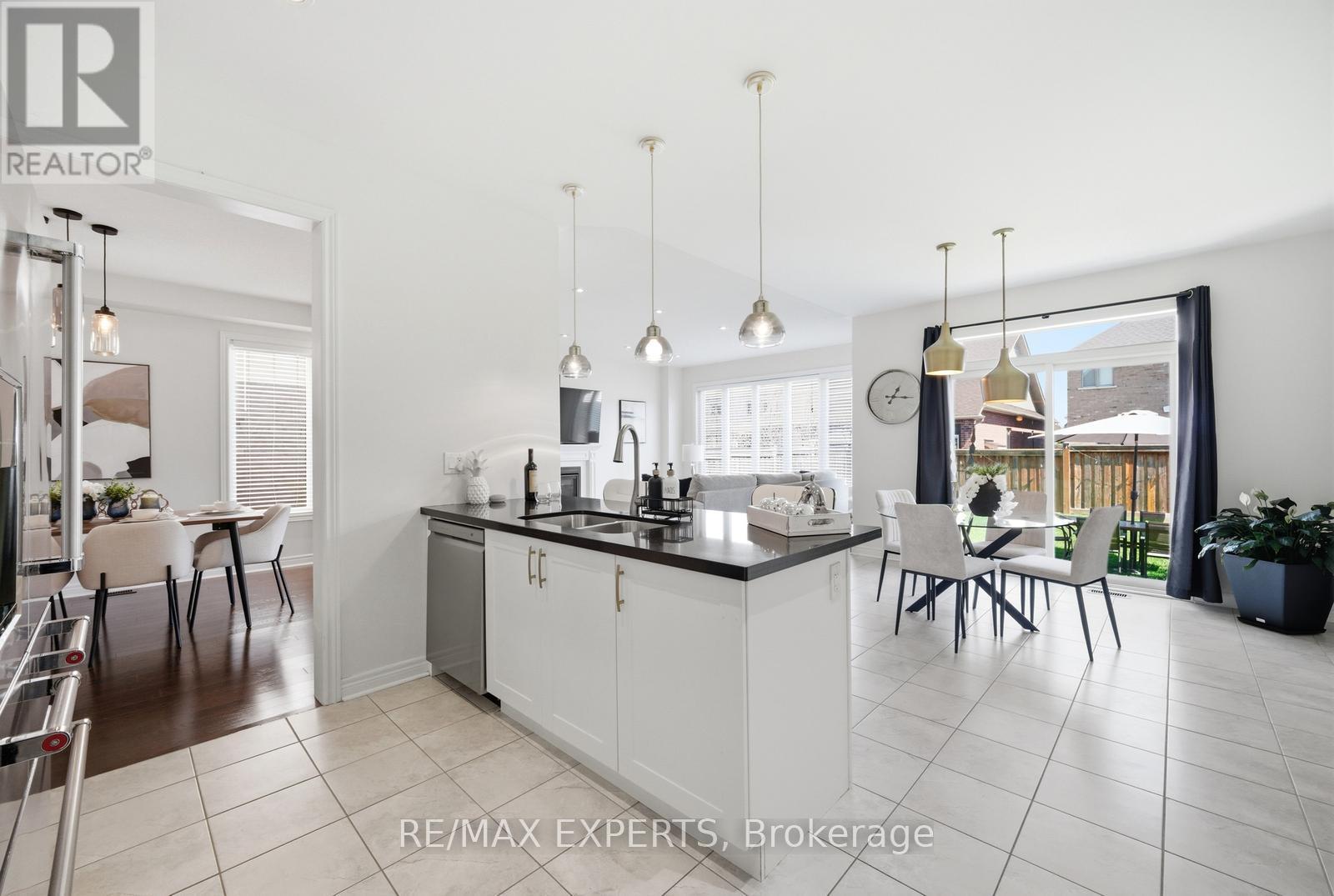 37 Schwalm Crescent, New Tecumseth, Ontario  L0G 1W0 - Photo 16 - N13041540