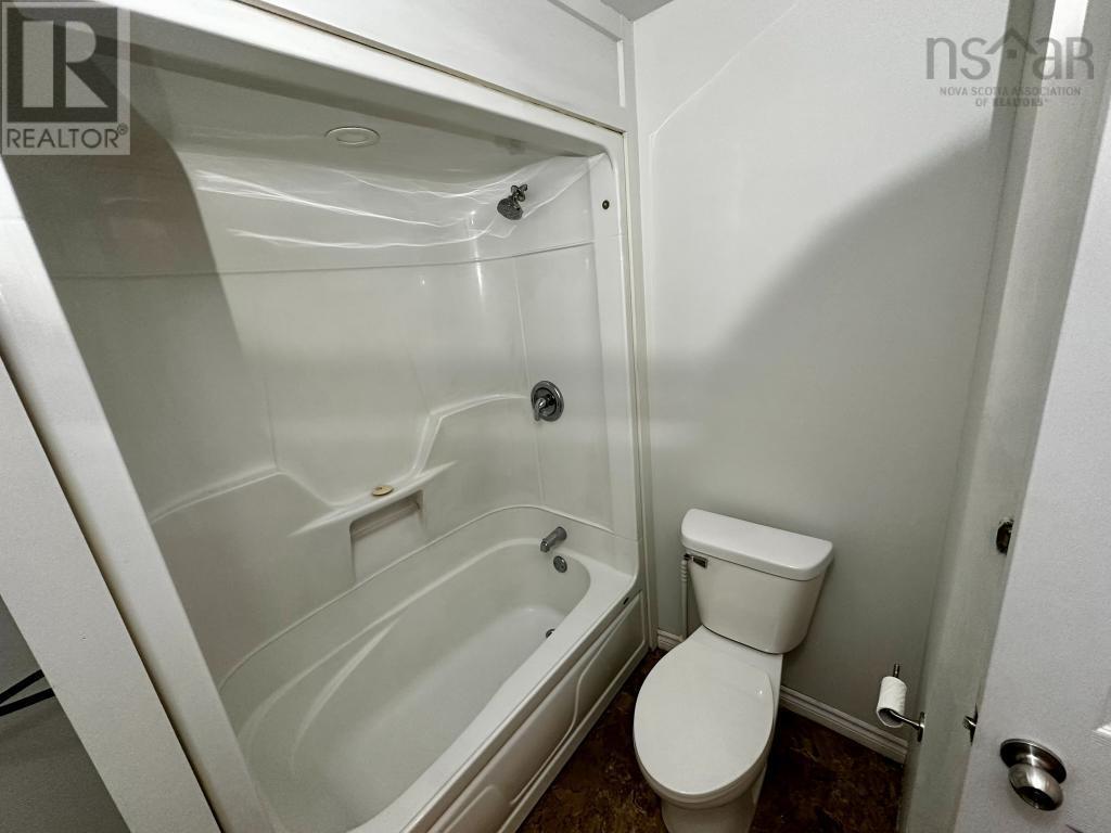 18 Jill Street W, Milne Subdivision, New Minas, Nova Scotia  B4N 4N8 - Photo 16 - 202606461