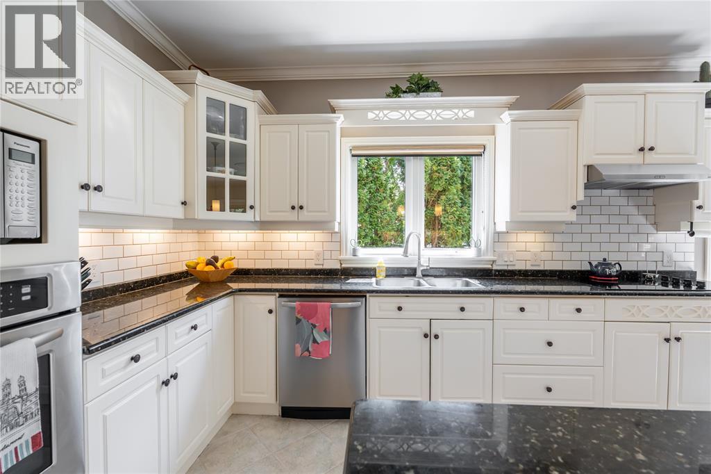 1301 Daley Avenue, Sarnia, Ontario  N7S 5X3 - Photo 10 - 26009146